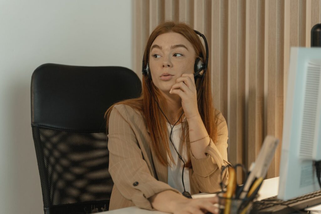 Standard téléphonique professionnel : les fonctionnalités indispensables